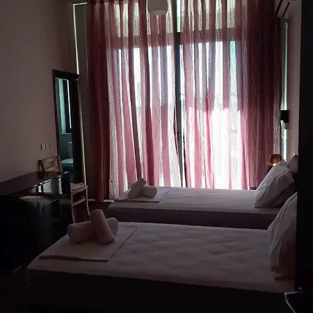 Superior Gozo Flat 1 * Victoria